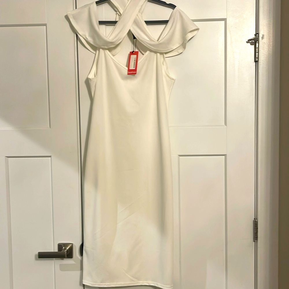 BooHoo Twist Halterneck Drape Sleeve Midi Dress